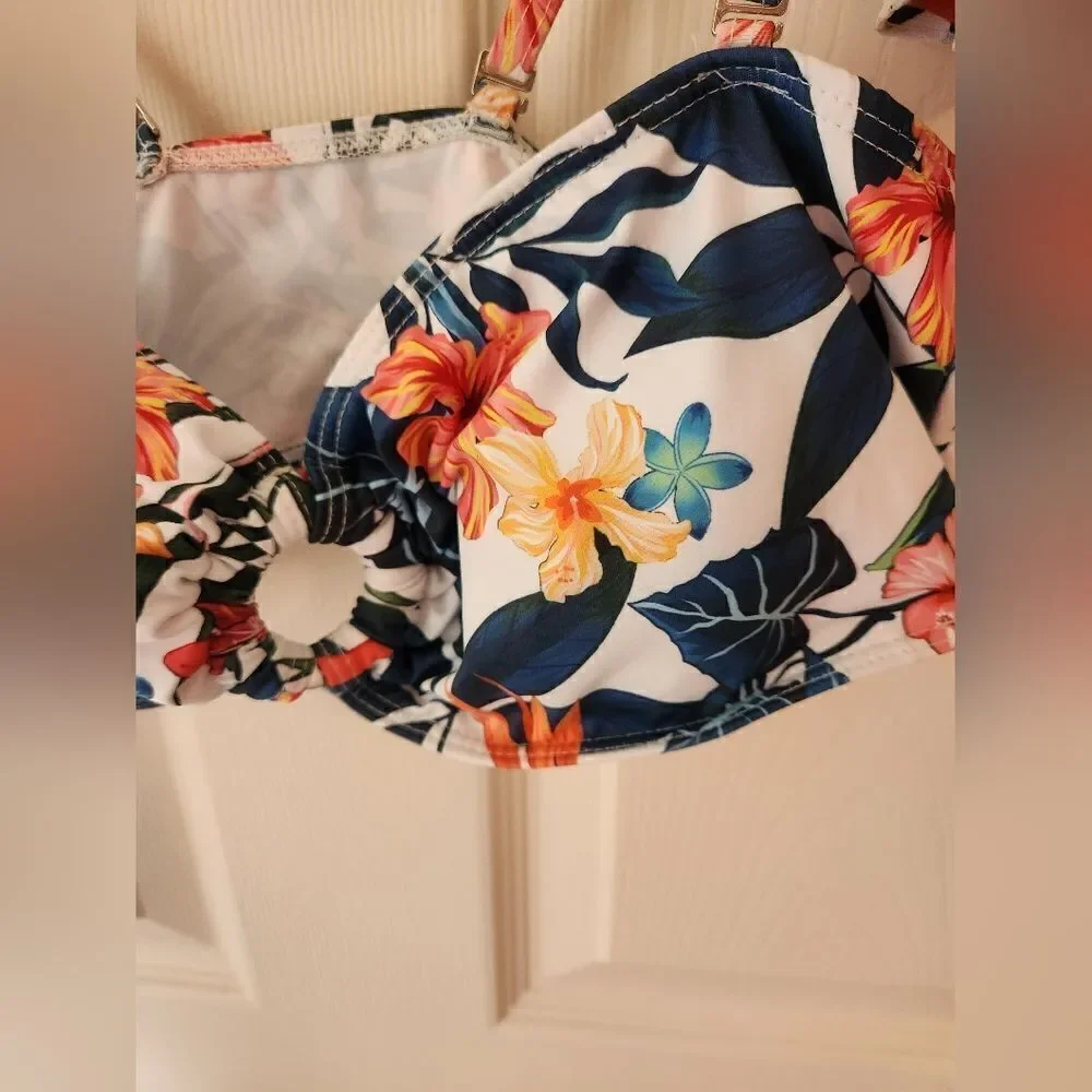 Shein L White Floral Print Top Women's Bikini  Swimsuit